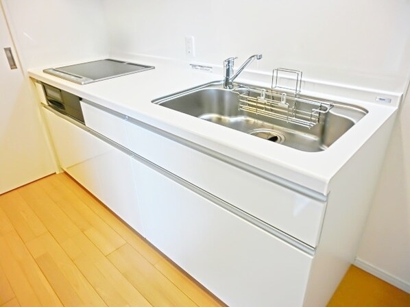 リバー&タワーの物件内観写真